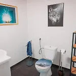 Holiday home Donaublick Mit Pool Und Garten