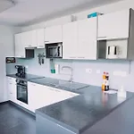 Donaublick Mit Pool Und Garten Holiday home Sankt Nikola an der Donau