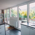 Holiday home Donaublick Mit Pool Und Garten