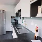 Donaublick Mit Pool Und Garten Holiday home *