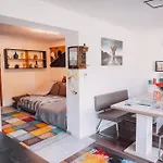 Donaublick Mit Pool Und Garten Holiday home Sankt Nikola an der Donau