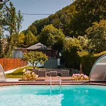 Donaublick Mit Pool Und Garten Holiday home *