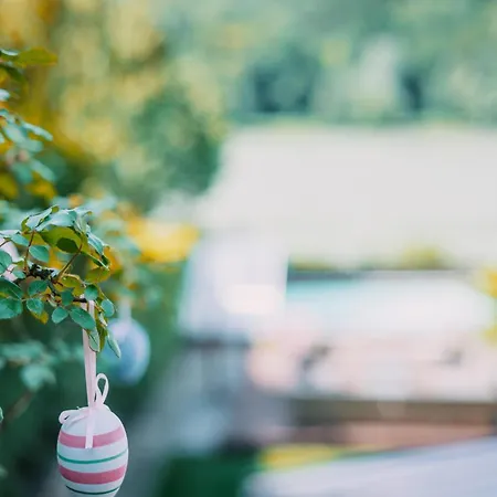 Hébergement de vacances Donaublick Mit Pool Und Garten