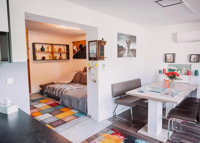 Donaublick Mit Pool Und Garten Prázdninový dům Sankt Nikola an der Donau