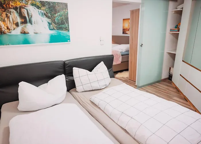 Prázdninový dům Donaublick Mit Pool Und Garten